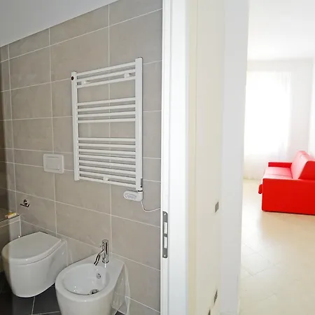 Apartament Campione Ora By Gardadomusmea *